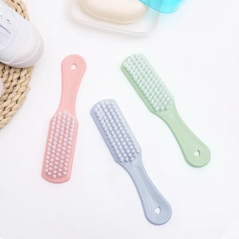 فرشاة الأحذية للتنظيف العميق،  - مراجعة Sneaker Care Laundry وسعره