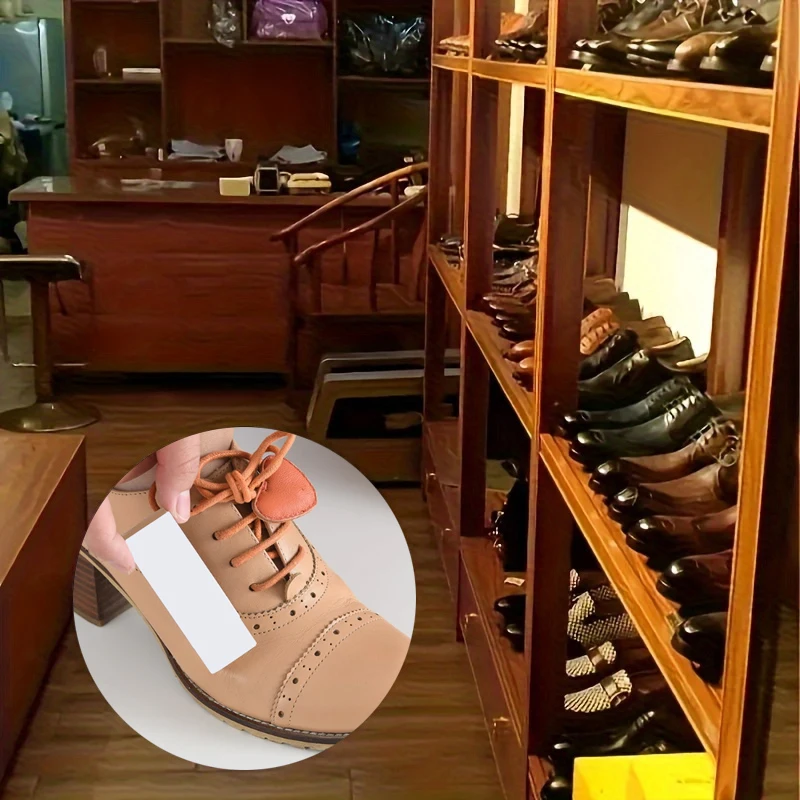أداة تنظيف وتبييض الأحذية الجل - مراجعة Sneaker Care Clean وسعره