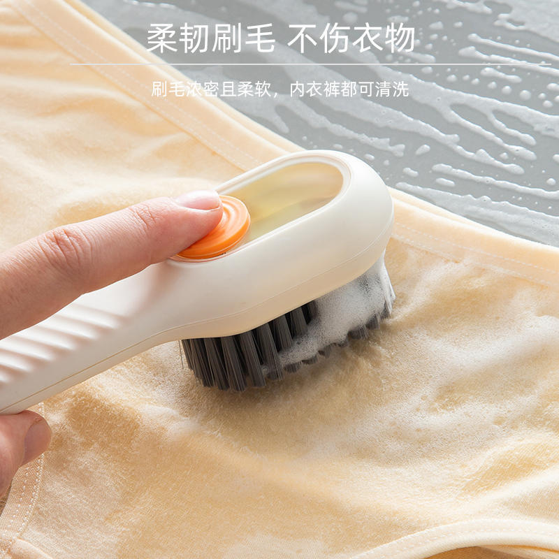 فرشاة تنظيف الأحذية بخاصية توز - مراجعة Sneaker Care Laundry وسعره
